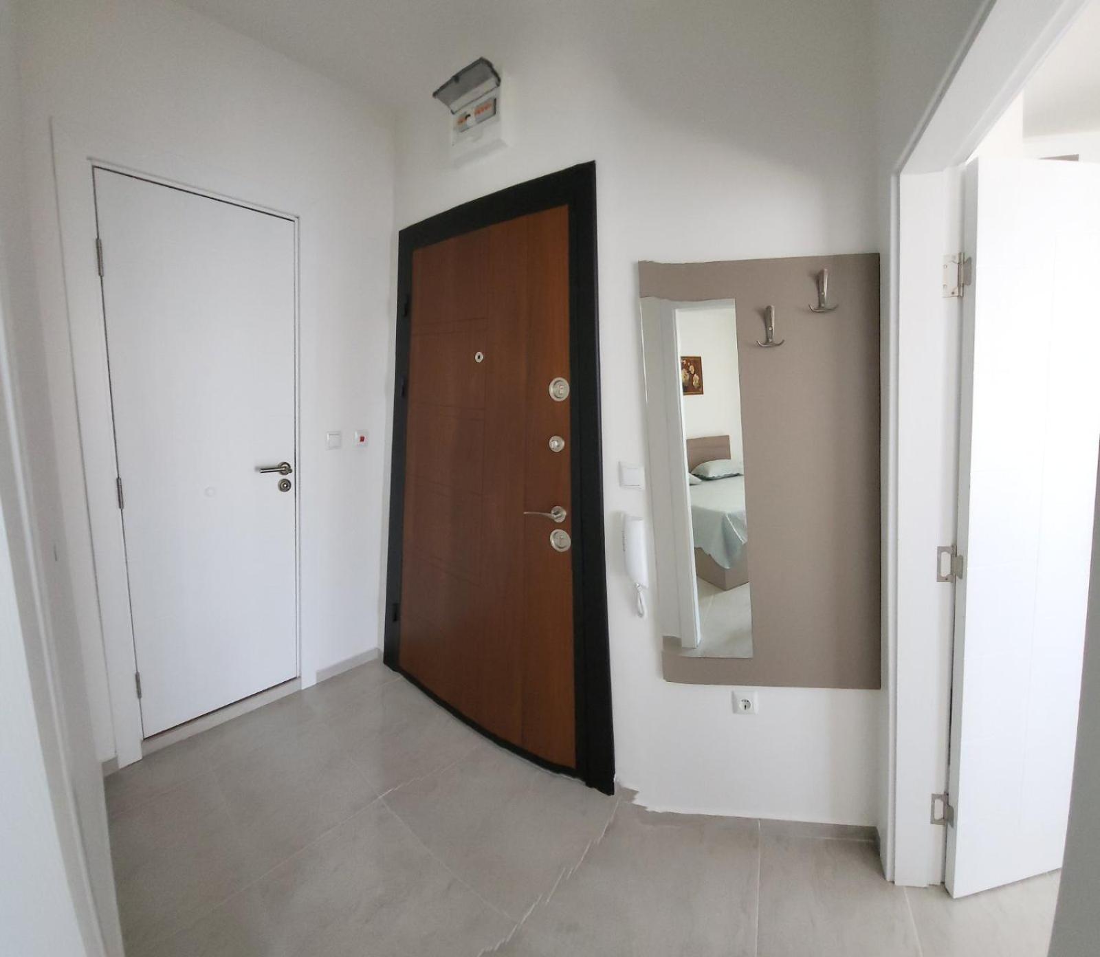Horizon Katrina Apartments - Sea Line & Beach Access Szveti Vlasz Kültér fotó
